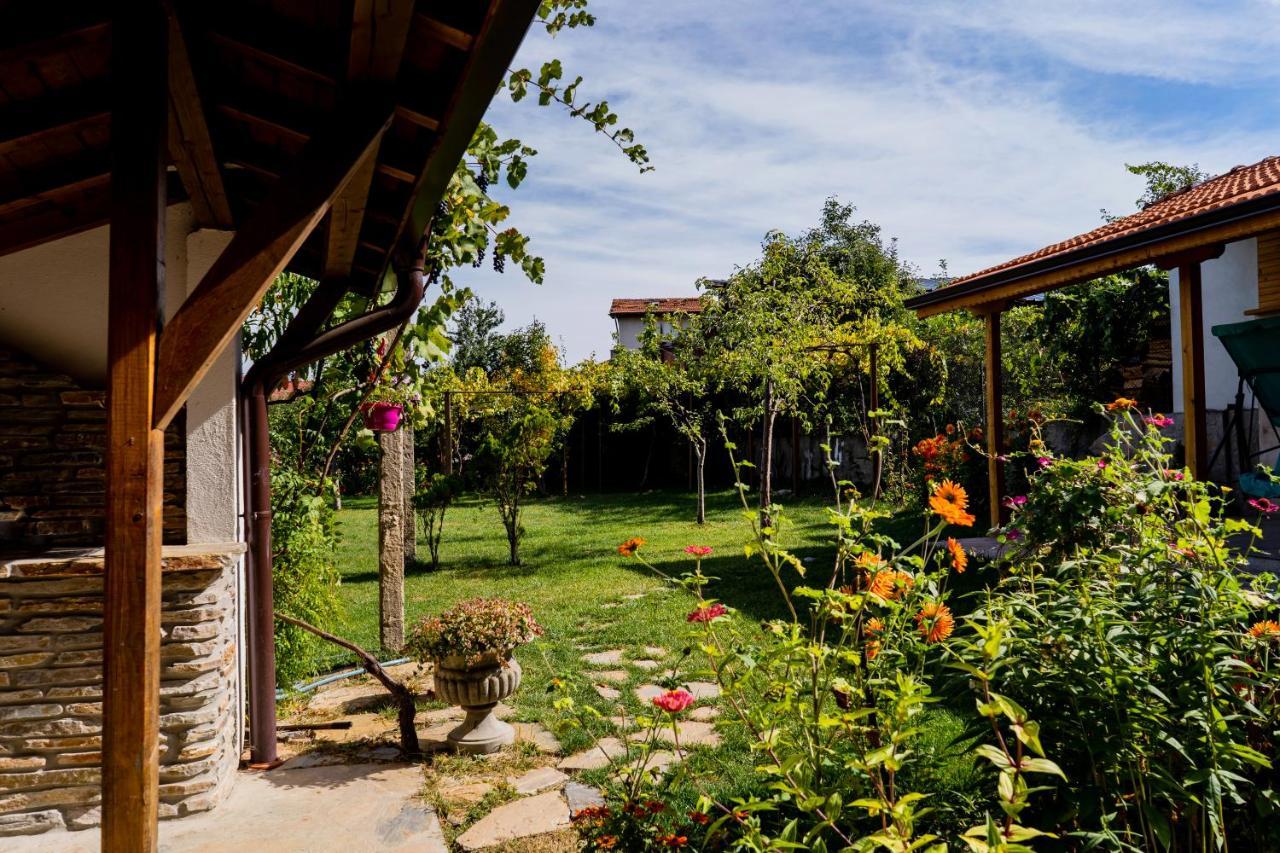 Къща Лиляна Villa Resilovo Exterior photo